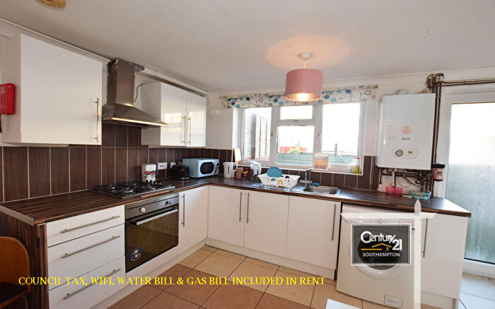1 Bedroom Flat To Rent In |Ref: |, Lyon Street, Southampton, SO14