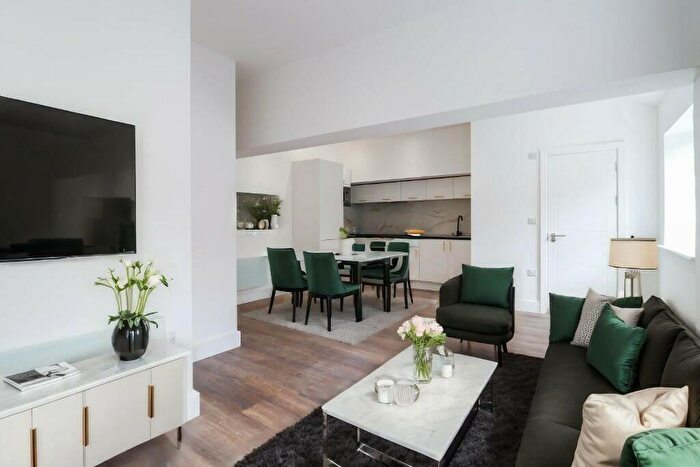 1 Bedroom Flat To Rent In Sheep Street, Northampton, Northamptonshire, NN1