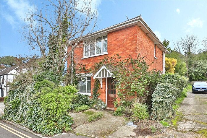 3 Bedroom Detached House For Sale In Glencoe Road, Poole, Dorset, BH12