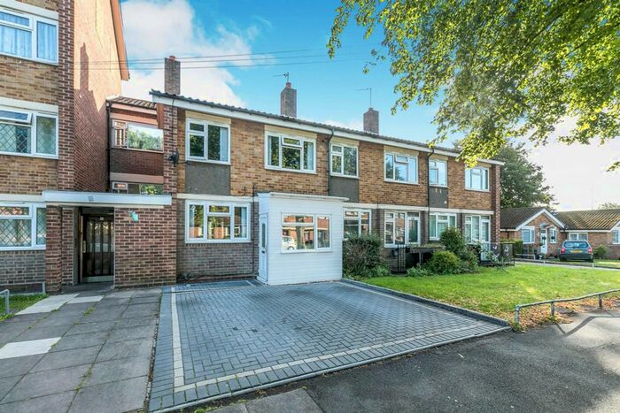 3 Bedroom Property To Rent In Horrell Road, Sheldon, Birmingham, B26