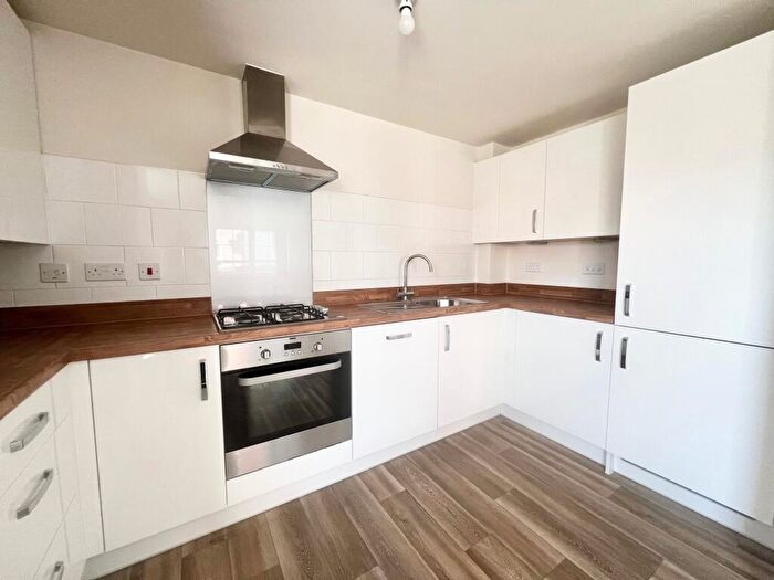 2 Bedroom Flat To Rent In Regeneration Way, Beeston, NG9