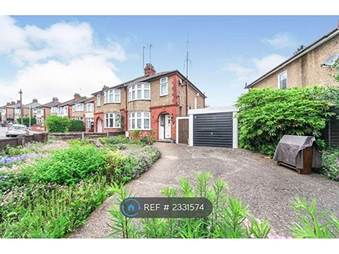 4 Bedroom Semi-Detached House To Rent In Seymour Road, Luton, LU1