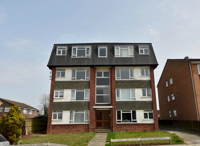 1 Bedroom Flat To Rent In Hatherley Road, Sidcup, DA14