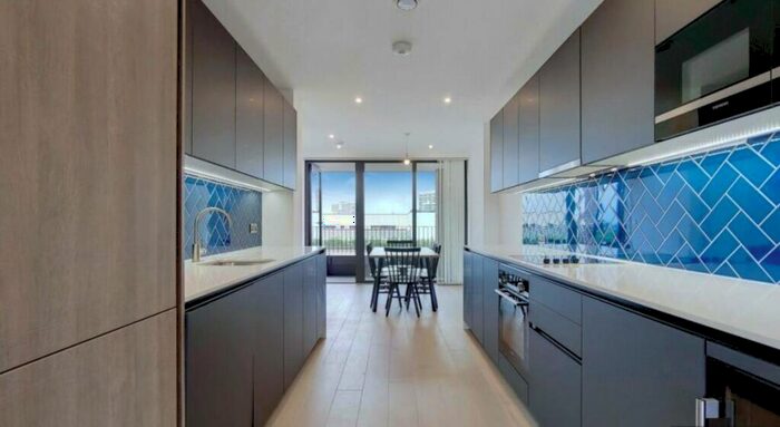 3 Bedroom Apartment To Rent In Gorsuch Place, Shoreditch, London, E2