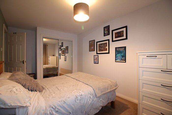 2 Bedroom Flat For Sale In Colville Gardens, Alloa, FK10