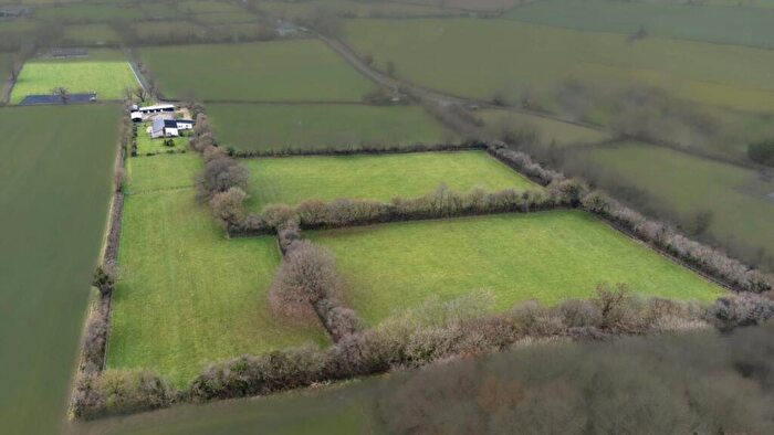 4 Bedroom Equestrian Facility For Sale In Wiltshire, SN11