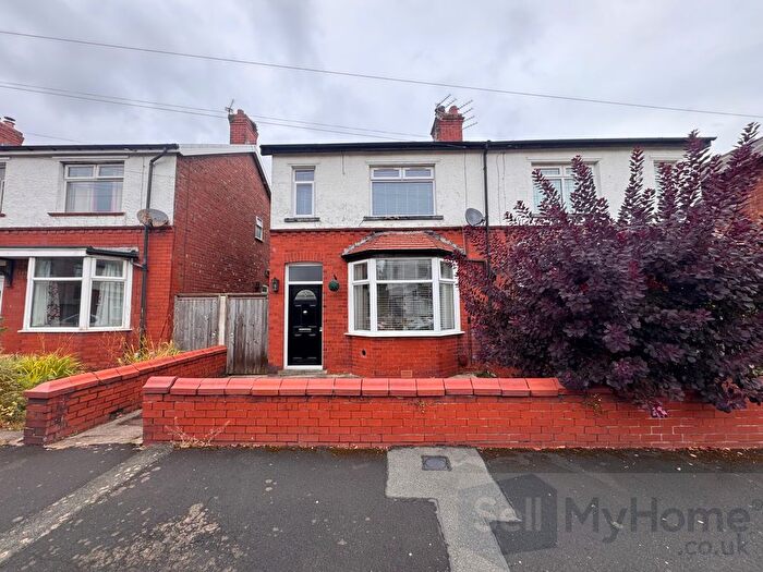 2 Bedroom Semi-detached House For Sale In Fylde Road, Poulton - Le - Fylde, Blackpool, Lancashire, FY6
