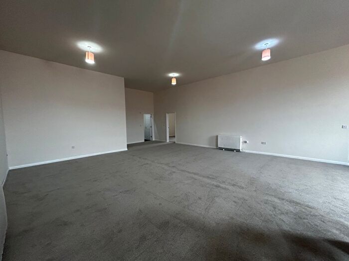 2 Bedroom Property To Rent In Brasshouse Lane, Smethwick, B66