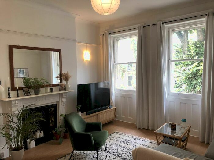 1 Bedroom Flat To Rent In Montpelier Road, Brighton, BN1