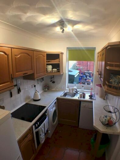 3 Bedroom Terraced House To Rent In Stanhope Road, Wheatley, DN1