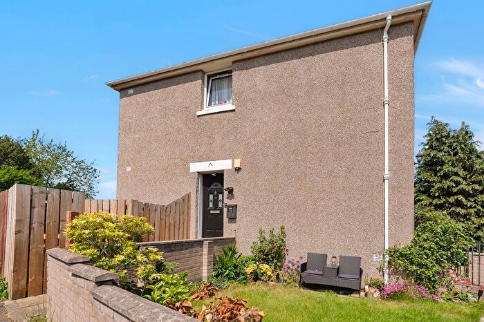 2 Bedroom Flat For Sale In Sighthill Drive, Edinburgh, EH11