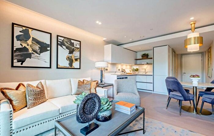 1 Bedroom Flat To Rent In Edgware Road, Paddington And Bayswater, London, W2