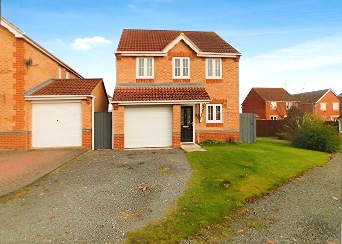 3 Bedroom Detached House To Rent In Walton Crescent, St. Helen Auckland, Bishop Auckland, Durham, DL14