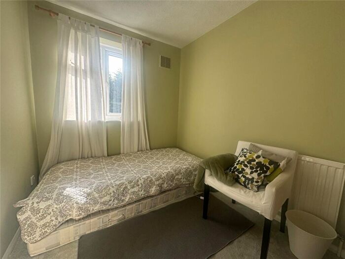 Property To Rent In Parkhurst Road, Horley, Surrey, RH6