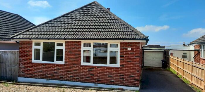 2 Bedroom Bungalow To Rent In Mount Pleasant Avenue: Available With Zero Deposit Option, EX8