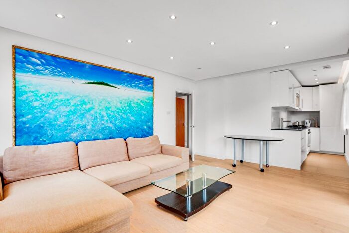 2 Bedroom Flat To Rent In Avenue Road, St John’S Wood, NW8