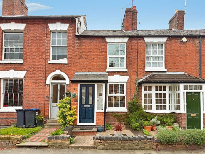 2 Bedroom Terraced House For Sale In Broad Street, Warwick, CV34