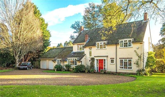 5 Bedroom Land For Sale In Fleet Hill, Finchampstead, Wokingham, RG40