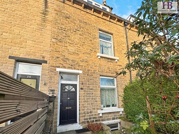 5 Bedroom Terraced House For Sale In Alexandra Road, Shipley, BD18