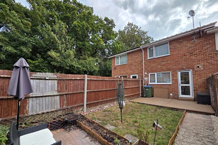 2 Bedroom Terraced House For Sale In Fort Fareham Road, Fareham, PO14