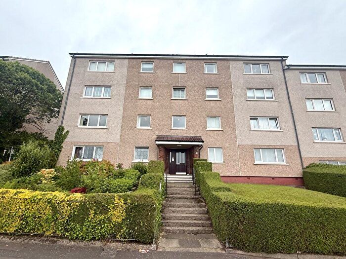 3 Bedroom Flat For Sale In Heathcot Avenue, Drumchapel, G15