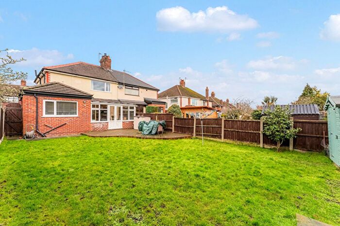 3 Bedroom Semi Detached House For Sale In Norleane Crescent, Runcorn, WA7