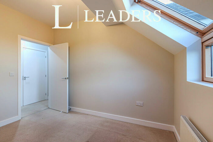 2 Bedroom Apartment To Rent In Carr Lane, Bessacarr, DN4