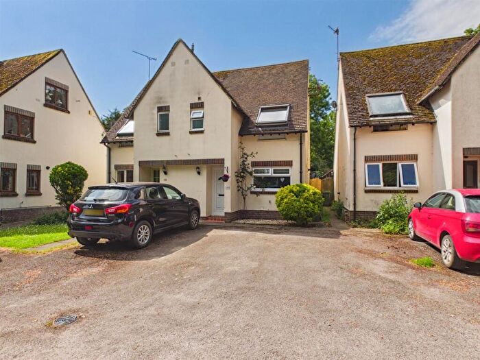 3 Bedroom Semi-Detached House For Sale In Baker Street, Waddesdon, Aylesbury, HP18