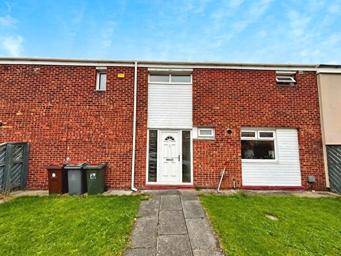 4 Bedroom Terraced House For Sale In Chesters Avenue, Longbenton, Newcastle Upon Tyne, NE12