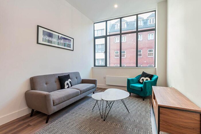 2 Bedroom Apartment To Rent In The Lightwell, Cornwall Street, B3