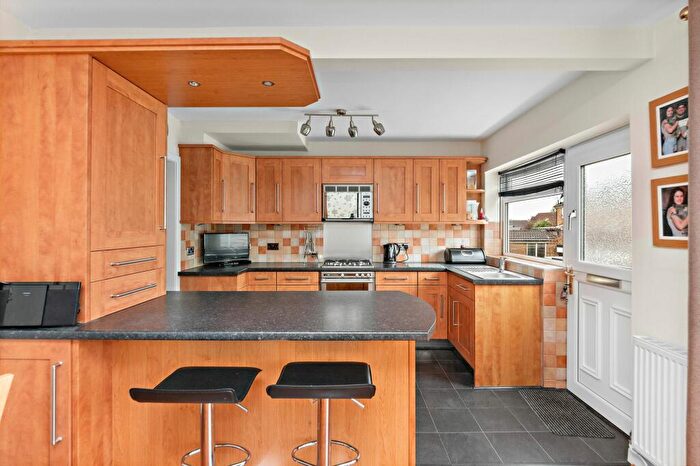 3 Bedroom Semi-Detached House For Sale In Woodlands Avenue, Lepton, HD8