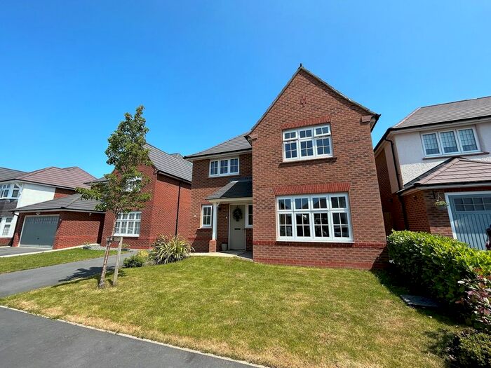 4 Bedroom Detached House To Rent In Penwortham Avenue, Burscough, L40