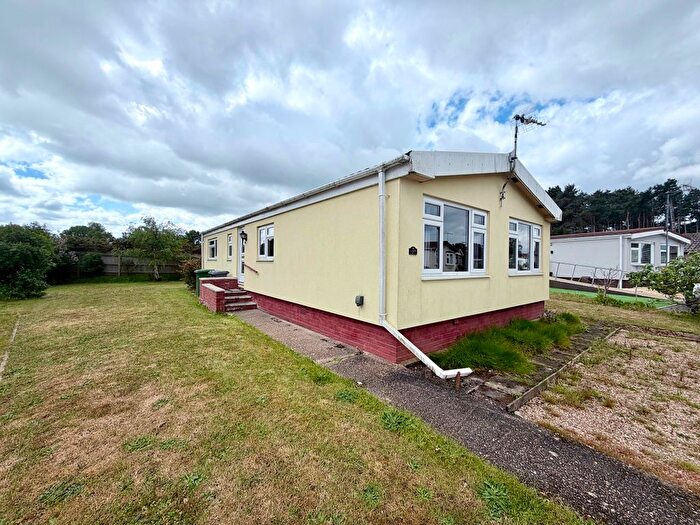 2 Bedroom Bungalow To Rent In Heathlands Park, Foxhall Road, Rushmere St. Andrew, Ipswich, IP4