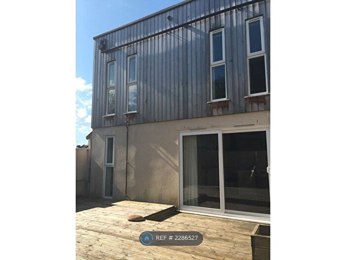 2 Bedroom Semi-Detached House To Rent In Ashley Down Road, Bristol, BS7