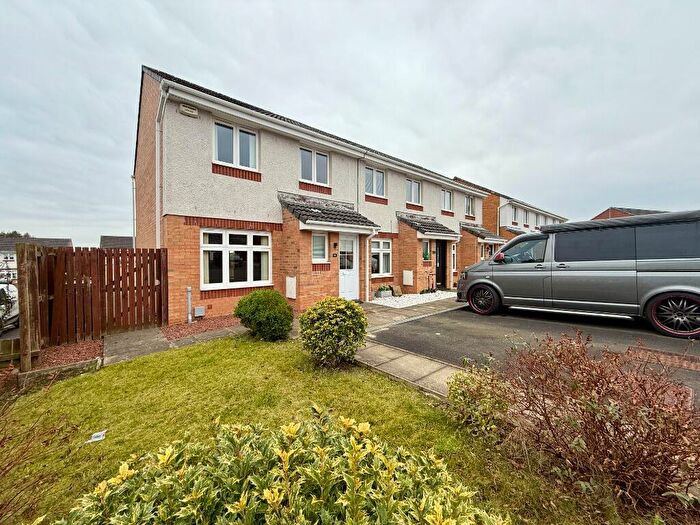 3 Bedroom Flat To Rent In Tobermory Drive, Kilmarnock, East Ayrshire, KA3