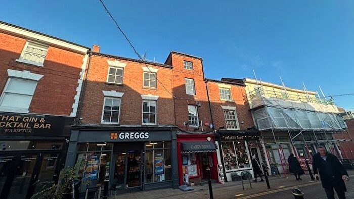 4 Bedroom Flat To Rent In Swan Street, Warwick, CV34