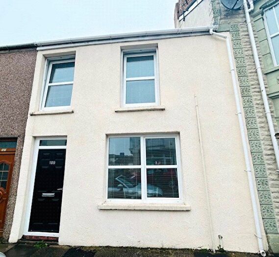1 Bedroom Flat To Rent In New Road, Porthcawl, CF36
