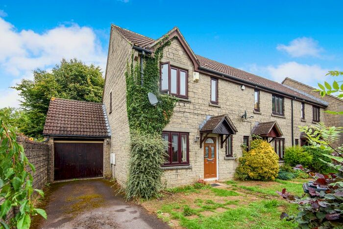 3 Bedroom End Of Terrace House To Rent In Hayfield, Marshfield, Chippenham, SN14