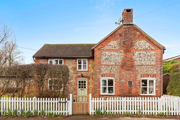 3 Bedroom Property For Sale In Sandpit Lane, Bledlow, HP27