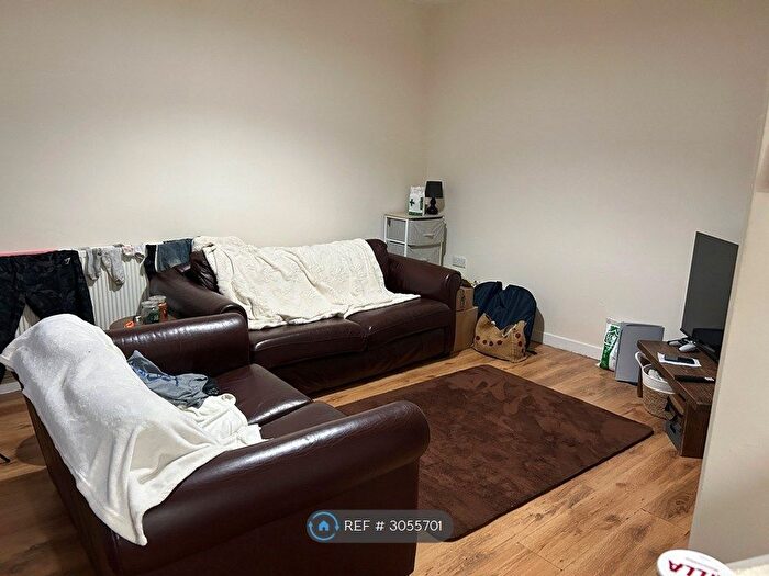 2 Bedroom Terraced House To Rent In Albion Cottages, Pembroke Dock, SA72