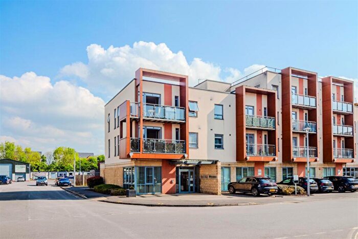 2 Bedroom Apartment For Sale In Newfoundland Way, Portishead, BS20