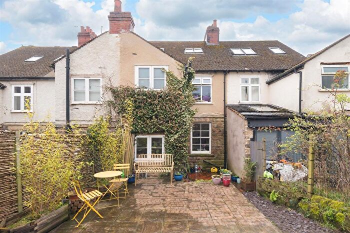 3 Bedroom Terraced House For Sale In Woodland View, Grindleford, Hope Valley, S32