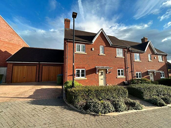3 Bedroom Semi-Detached House To Rent In Betony Rise, Warfield, Berkshire, RG42