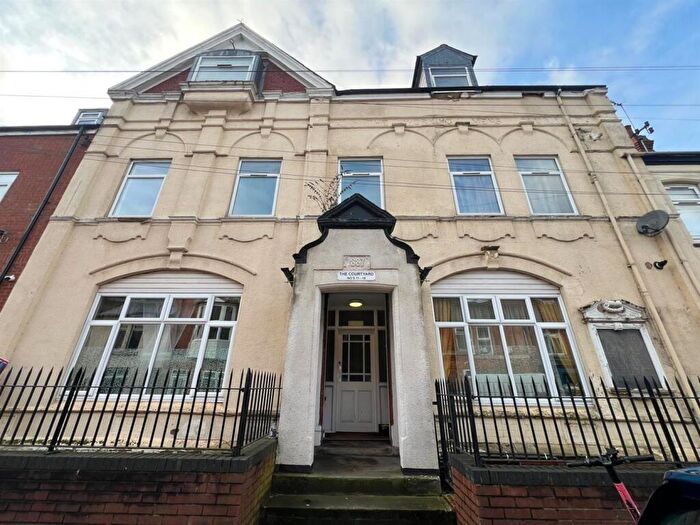 2 Bedroom Apartment To Rent In The Courtyard, Wellington Street, Kettering, NN16