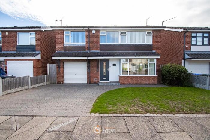 4 Bedroom Detached House For Sale In Howden Close, Bessacarr, Doncaster, DN4