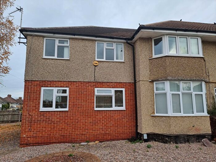 2 Bedroom Flat To Rent In Stanway Road, Oxford, OX3