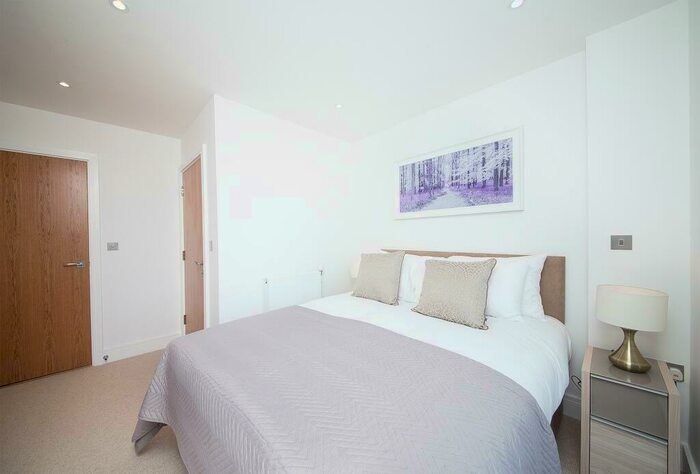 1 Bedroom Apartment For Sale In Mill Lane, Bedminster, Bristol, BS3