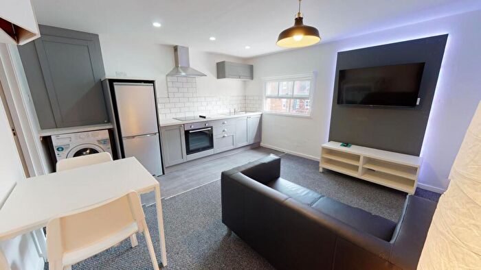 1 Bedroom Flat To Rent In St. Bride Street, Liverpool, L8