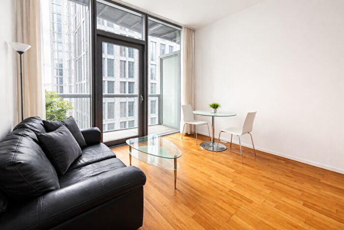 Flat To Rent In Abito, Greengate, Salford, Manchester, M3