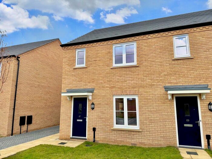 2 Bedroom End Of Terrace House For Sale In Wales Drive, Gamlingay, Sandy, SG19